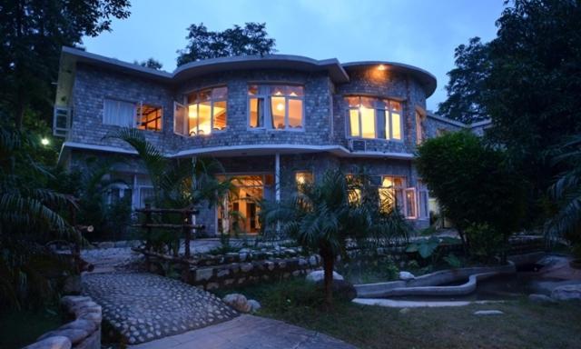 Corbett Suman Grand Hotel Corbett National Park ภายนอก รูปภาพ