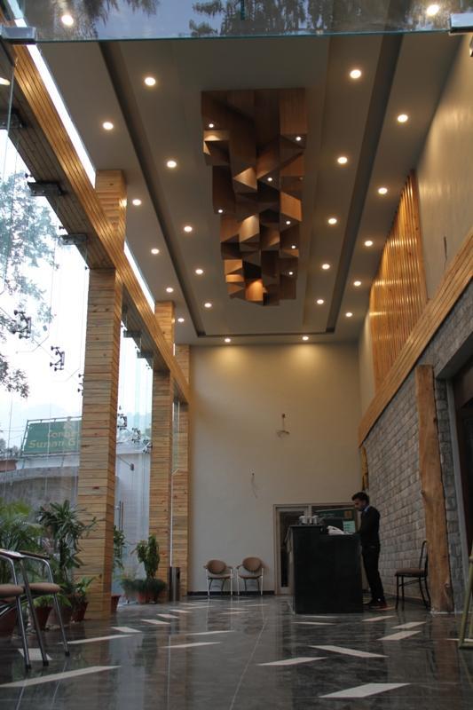 Corbett Suman Grand Hotel Corbett National Park ภายนอก รูปภาพ